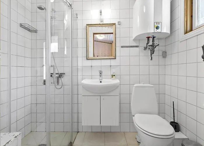 1469-aakirkeby-lyngvejen-35 *