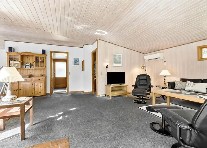 1469-aakirkeby-lyngvejen-35